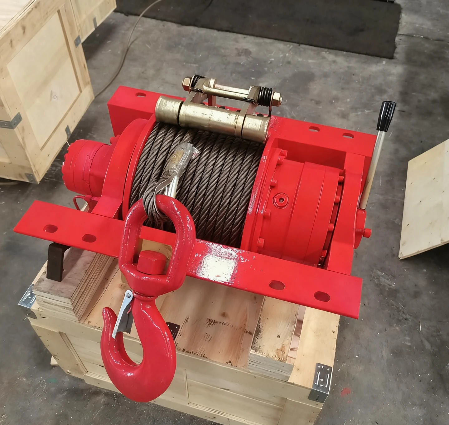 Flatbed hydraulic winch — 8 / 10 / 15 / 20 ton series